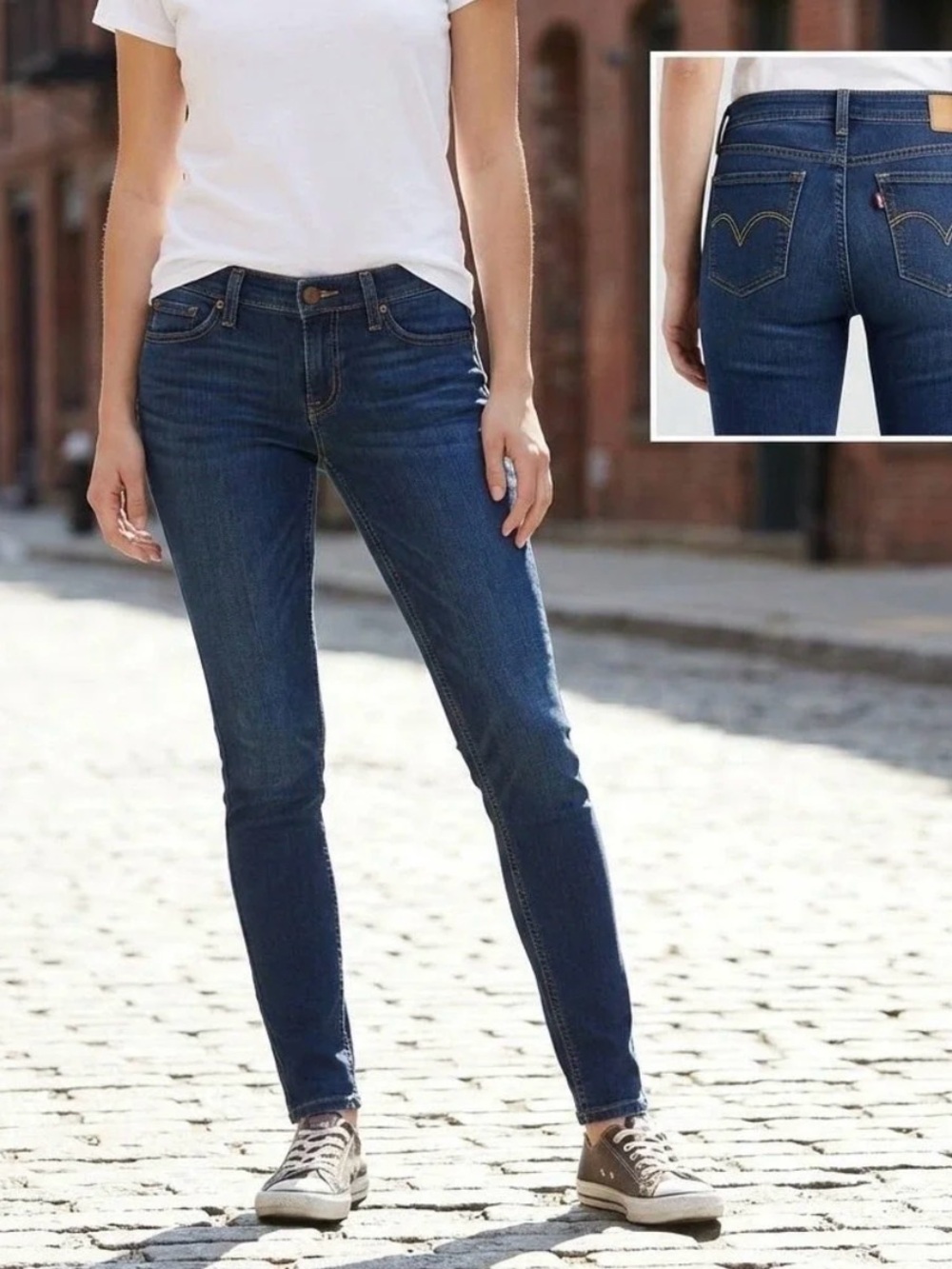 Levi’s Bold Curve Low Rise Skinny denim blue  jeans 5-pocket whiskered 28” X 30”